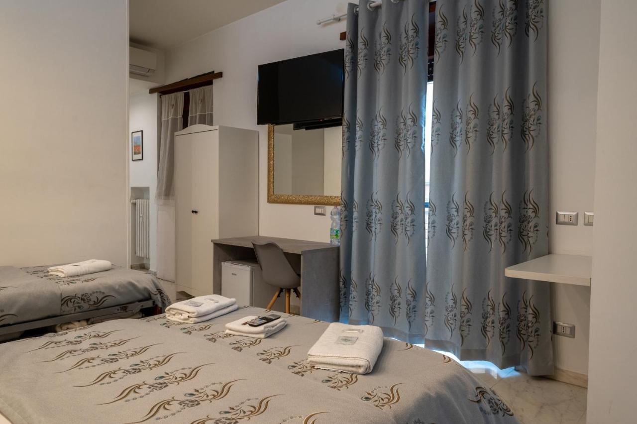 Santa Maria Accommodation 로마 외부 사진