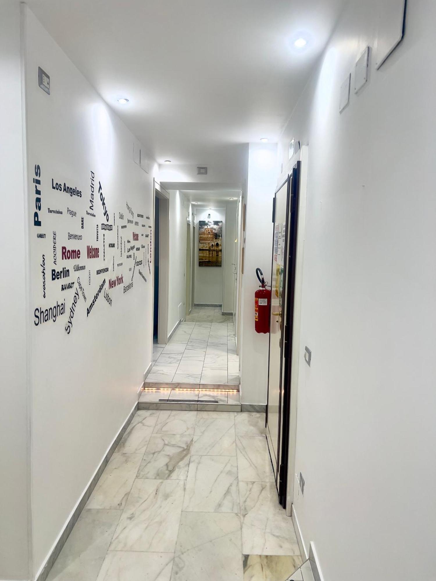 Santa Maria Accommodation 로마 외부 사진